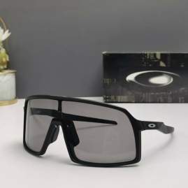 Picture of Oakley Sunglasses _SKUfw66124035fw